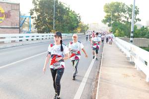 BIB: 7624, 7305
                            <button type="button" onclick="openModal(6436645)" class="btn btn-primary btn-sm float-right btn-popup" data-toggle="modal" data-target=".modal-high-quality">
                        <i class="fas fa-shopping-cart"></i> Add to Cart
                    </button>
                                            <button type="button" onclick="isThisMe(6436645, true)" class="btn btn-success btn-sm float-right btn-popup btn-isme hidden" data-toggle="tooltip" data-placement="bottom" title="นี่คือรูปของคุณใช่ไหม คลิกที่นี่เพื่อเอาเข้าอัลบั้ม">
                        <i class="fas fa-plus"></i> Add to album
                    </button>
                    <button type="button" onclick="isThisMe(6436645, false)" class="btn btn-warning btn-sm float-right btn-popup btn-isnotme hidden">
                        <i class="fas fa-ban"></i> Remove from album
                    </button>