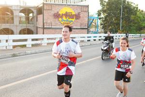 BIB: 6240, 3132
                            <button type="button" onclick="openModal(6469524)" class="btn btn-primary btn-sm float-right btn-popup" data-toggle="modal" data-target=".modal-high-quality">
                        <i class="fas fa-shopping-cart"></i> Add to Cart
                    </button>
                                            <button type="button" onclick="isThisMe(6469524, true)" class="btn btn-success btn-sm float-right btn-popup btn-isme hidden" data-toggle="tooltip" data-placement="bottom" title="นี่คือรูปของคุณใช่ไหม คลิกที่นี่เพื่อเอาเข้าอัลบั้ม">
                        <i class="fas fa-plus"></i> Add to album
                    </button>
                    <button type="button" onclick="isThisMe(6469524, false)" class="btn btn-warning btn-sm float-right btn-popup btn-isnotme hidden">
                        <i class="fas fa-ban"></i> Remove from album
                    </button>