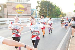 BIB: 7309, 7310
                            <button type="button" onclick="openModal(6436186)" class="btn btn-primary btn-sm float-right btn-popup" data-toggle="modal" data-target=".modal-high-quality">
                        <i class="fas fa-shopping-cart"></i> Add to Cart
                    </button>
                                            <button type="button" onclick="isThisMe(6436186, true)" class="btn btn-success btn-sm float-right btn-popup btn-isme hidden" data-toggle="tooltip" data-placement="bottom" title="นี่คือรูปของคุณใช่ไหม คลิกที่นี่เพื่อเอาเข้าอัลบั้ม">
                        <i class="fas fa-plus"></i> Add to album
                    </button>
                    <button type="button" onclick="isThisMe(6436186, false)" class="btn btn-warning btn-sm float-right btn-popup btn-isnotme hidden">
                        <i class="fas fa-ban"></i> Remove from album
                    </button>