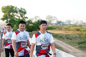 BIB: 6612, 6652, 6984
                            <button type="button" onclick="openModal(6406643)" class="btn btn-primary btn-sm float-right btn-popup" data-toggle="modal" data-target=".modal-high-quality">
                        <i class="fas fa-shopping-cart"></i> Add to Cart
                    </button>
                                            <button type="button" onclick="isThisMe(6406643, true)" class="btn btn-success btn-sm float-right btn-popup btn-isme hidden" data-toggle="tooltip" data-placement="bottom" title="นี่คือรูปของคุณใช่ไหม คลิกที่นี่เพื่อเอาเข้าอัลบั้ม">
                        <i class="fas fa-plus"></i> Add to album
                    </button>
                    <button type="button" onclick="isThisMe(6406643, false)" class="btn btn-warning btn-sm float-right btn-popup btn-isnotme hidden">
                        <i class="fas fa-ban"></i> Remove from album
                    </button>