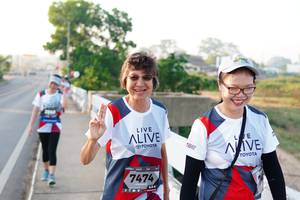 BIB: 7474
                            <button type="button" onclick="openModal(6437421)" class="btn btn-primary btn-sm float-right btn-popup" data-toggle="modal" data-target=".modal-high-quality">
                        <i class="fas fa-shopping-cart"></i> Add to Cart
                    </button>
                                            <button type="button" onclick="isThisMe(6437421, true)" class="btn btn-success btn-sm float-right btn-popup btn-isme hidden" data-toggle="tooltip" data-placement="bottom" title="นี่คือรูปของคุณใช่ไหม คลิกที่นี่เพื่อเอาเข้าอัลบั้ม">
                        <i class="fas fa-plus"></i> Add to album
                    </button>
                    <button type="button" onclick="isThisMe(6437421, false)" class="btn btn-warning btn-sm float-right btn-popup btn-isnotme hidden">
                        <i class="fas fa-ban"></i> Remove from album
                    </button>