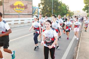 BIB: 7195
                            <button type="button" onclick="openModal(6470235)" class="btn btn-primary btn-sm float-right btn-popup" data-toggle="modal" data-target=".modal-high-quality">
                        <i class="fas fa-shopping-cart"></i> Add to Cart
                    </button>
                                            <button type="button" onclick="isThisMe(6470235, true)" class="btn btn-success btn-sm float-right btn-popup btn-isme hidden" data-toggle="tooltip" data-placement="bottom" title="นี่คือรูปของคุณใช่ไหม คลิกที่นี่เพื่อเอาเข้าอัลบั้ม">
                        <i class="fas fa-plus"></i> Add to album
                    </button>
                    <button type="button" onclick="isThisMe(6470235, false)" class="btn btn-warning btn-sm float-right btn-popup btn-isnotme hidden">
                        <i class="fas fa-ban"></i> Remove from album
                    </button>