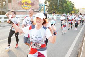 BIB: 782, 7497
                            <button type="button" onclick="openModal(6470317)" class="btn btn-primary btn-sm float-right btn-popup" data-toggle="modal" data-target=".modal-high-quality">
                        <i class="fas fa-shopping-cart"></i> Add to Cart
                    </button>
                                            <button type="button" onclick="isThisMe(6470317, true)" class="btn btn-success btn-sm float-right btn-popup btn-isme hidden" data-toggle="tooltip" data-placement="bottom" title="นี่คือรูปของคุณใช่ไหม คลิกที่นี่เพื่อเอาเข้าอัลบั้ม">
                        <i class="fas fa-plus"></i> Add to album
                    </button>
                    <button type="button" onclick="isThisMe(6470317, false)" class="btn btn-warning btn-sm float-right btn-popup btn-isnotme hidden">
                        <i class="fas fa-ban"></i> Remove from album
                    </button>