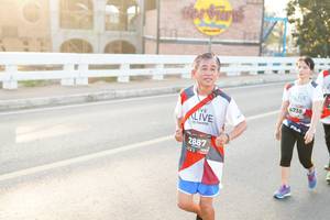 BIB: 6738, 2887
                            <button type="button" onclick="openModal(6410156)" class="btn btn-primary btn-sm float-right btn-popup" data-toggle="modal" data-target=".modal-high-quality">
                        <i class="fas fa-shopping-cart"></i> Add to Cart
                    </button>
                                            <button type="button" onclick="isThisMe(6410156, true)" class="btn btn-success btn-sm float-right btn-popup btn-isme hidden" data-toggle="tooltip" data-placement="bottom" title="นี่คือรูปของคุณใช่ไหม คลิกที่นี่เพื่อเอาเข้าอัลบั้ม">
                        <i class="fas fa-plus"></i> Add to album
                    </button>
                    <button type="button" onclick="isThisMe(6410156, false)" class="btn btn-warning btn-sm float-right btn-popup btn-isnotme hidden">
                        <i class="fas fa-ban"></i> Remove from album
                    </button>