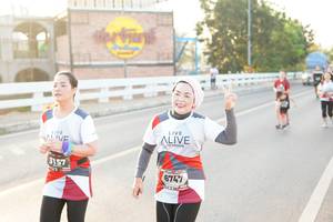 BIB: 3157, 6747
                            <button type="button" onclick="openModal(6436317)" class="btn btn-primary btn-sm float-right btn-popup" data-toggle="modal" data-target=".modal-high-quality">
                        <i class="fas fa-shopping-cart"></i> Add to Cart
                    </button>
                                            <button type="button" onclick="isThisMe(6436317, true)" class="btn btn-success btn-sm float-right btn-popup btn-isme hidden" data-toggle="tooltip" data-placement="bottom" title="นี่คือรูปของคุณใช่ไหม คลิกที่นี่เพื่อเอาเข้าอัลบั้ม">
                        <i class="fas fa-plus"></i> Add to album
                    </button>
                    <button type="button" onclick="isThisMe(6436317, false)" class="btn btn-warning btn-sm float-right btn-popup btn-isnotme hidden">
                        <i class="fas fa-ban"></i> Remove from album
                    </button>