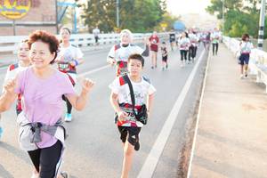 BIB: 157
                            <button type="button" onclick="openModal(6436314)" class="btn btn-primary btn-sm float-right btn-popup" data-toggle="modal" data-target=".modal-high-quality">
                        <i class="fas fa-shopping-cart"></i> Add to Cart
                    </button>
                                            <button type="button" onclick="isThisMe(6436314, true)" class="btn btn-success btn-sm float-right btn-popup btn-isme hidden" data-toggle="tooltip" data-placement="bottom" title="นี่คือรูปของคุณใช่ไหม คลิกที่นี่เพื่อเอาเข้าอัลบั้ม">
                        <i class="fas fa-plus"></i> Add to album
                    </button>
                    <button type="button" onclick="isThisMe(6436314, false)" class="btn btn-warning btn-sm float-right btn-popup btn-isnotme hidden">
                        <i class="fas fa-ban"></i> Remove from album
                    </button>