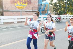 BIB: 7215, 71480
                            <button type="button" onclick="openModal(6436996)" class="btn btn-primary btn-sm float-right btn-popup" data-toggle="modal" data-target=".modal-high-quality">
                        <i class="fas fa-shopping-cart"></i> Add to Cart
                    </button>
                                            <button type="button" onclick="isThisMe(6436996, true)" class="btn btn-success btn-sm float-right btn-popup btn-isme hidden" data-toggle="tooltip" data-placement="bottom" title="นี่คือรูปของคุณใช่ไหม คลิกที่นี่เพื่อเอาเข้าอัลบั้ม">
                        <i class="fas fa-plus"></i> Add to album
                    </button>
                    <button type="button" onclick="isThisMe(6436996, false)" class="btn btn-warning btn-sm float-right btn-popup btn-isnotme hidden">
                        <i class="fas fa-ban"></i> Remove from album
                    </button>