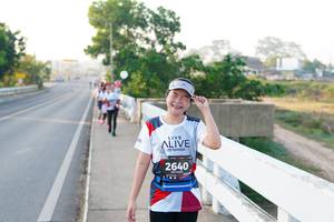 BIB: 2640
                            <button type="button" onclick="openModal(6437426)" class="btn btn-primary btn-sm float-right btn-popup" data-toggle="modal" data-target=".modal-high-quality">
                        <i class="fas fa-shopping-cart"></i> Add to Cart
                    </button>
                                            <button type="button" onclick="isThisMe(6437426, true)" class="btn btn-success btn-sm float-right btn-popup btn-isme hidden" data-toggle="tooltip" data-placement="bottom" title="นี่คือรูปของคุณใช่ไหม คลิกที่นี่เพื่อเอาเข้าอัลบั้ม">
                        <i class="fas fa-plus"></i> Add to album
                    </button>
                    <button type="button" onclick="isThisMe(6437426, false)" class="btn btn-warning btn-sm float-right btn-popup btn-isnotme hidden">
                        <i class="fas fa-ban"></i> Remove from album
                    </button>