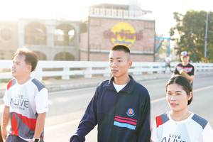 BIB: 
                            <button type="button" onclick="openModal(6436818)" class="btn btn-primary btn-sm float-right btn-popup" data-toggle="modal" data-target=".modal-high-quality">
                        <i class="fas fa-shopping-cart"></i> Add to Cart
                    </button>
                                            <button type="button" onclick="isThisMe(6436818, true)" class="btn btn-success btn-sm float-right btn-popup btn-isme hidden" data-toggle="tooltip" data-placement="bottom" title="นี่คือรูปของคุณใช่ไหม คลิกที่นี่เพื่อเอาเข้าอัลบั้ม">
                        <i class="fas fa-plus"></i> Add to album
                    </button>
                    <button type="button" onclick="isThisMe(6436818, false)" class="btn btn-warning btn-sm float-right btn-popup btn-isnotme hidden">
                        <i class="fas fa-ban"></i> Remove from album
                    </button>