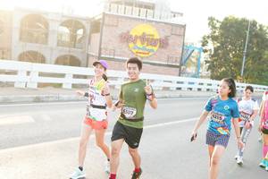 BIB: 6215, 6307
                            <button type="button" onclick="openModal(6436096)" class="btn btn-primary btn-sm float-right btn-popup" data-toggle="modal" data-target=".modal-high-quality">
                        <i class="fas fa-shopping-cart"></i> Add to Cart
                    </button>
                                            <button type="button" onclick="isThisMe(6436096, true)" class="btn btn-success btn-sm float-right btn-popup btn-isme hidden" data-toggle="tooltip" data-placement="bottom" title="นี่คือรูปของคุณใช่ไหม คลิกที่นี่เพื่อเอาเข้าอัลบั้ม">
                        <i class="fas fa-plus"></i> Add to album
                    </button>
                    <button type="button" onclick="isThisMe(6436096, false)" class="btn btn-warning btn-sm float-right btn-popup btn-isnotme hidden">
                        <i class="fas fa-ban"></i> Remove from album
                    </button>