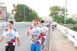 BIB: 7712, 6249
                            <button type="button" onclick="openModal(6470046)" class="btn btn-primary btn-sm float-right btn-popup" data-toggle="modal" data-target=".modal-high-quality">
                        <i class="fas fa-shopping-cart"></i> Add to Cart
                    </button>
                                            <button type="button" onclick="isThisMe(6470046, true)" class="btn btn-success btn-sm float-right btn-popup btn-isme hidden" data-toggle="tooltip" data-placement="bottom" title="นี่คือรูปของคุณใช่ไหม คลิกที่นี่เพื่อเอาเข้าอัลบั้ม">
                        <i class="fas fa-plus"></i> Add to album
                    </button>
                    <button type="button" onclick="isThisMe(6470046, false)" class="btn btn-warning btn-sm float-right btn-popup btn-isnotme hidden">
                        <i class="fas fa-ban"></i> Remove from album
                    </button>