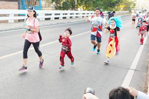 BIB: 876
                            <button type="button" onclick="openModal(6437021)" class="btn btn-primary btn-sm float-right btn-popup" data-toggle="modal" data-target=".modal-high-quality">
                        <i class="fas fa-shopping-cart"></i> Add to Cart
                    </button>
                                            <button type="button" onclick="isThisMe(6437021, true)" class="btn btn-success btn-sm float-right btn-popup btn-isme hidden" data-toggle="tooltip" data-placement="bottom" title="นี่คือรูปของคุณใช่ไหม คลิกที่นี่เพื่อเอาเข้าอัลบั้ม">
                        <i class="fas fa-plus"></i> Add to album
                    </button>
                    <button type="button" onclick="isThisMe(6437021, false)" class="btn btn-warning btn-sm float-right btn-popup btn-isnotme hidden">
                        <i class="fas fa-ban"></i> Remove from album
                    </button>