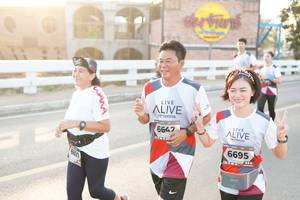 BIB: 6642, 6695
                            <button type="button" onclick="openModal(6470328)" class="btn btn-primary btn-sm float-right btn-popup" data-toggle="modal" data-target=".modal-high-quality">
                        <i class="fas fa-shopping-cart"></i> Add to Cart
                    </button>
                                            <button type="button" onclick="isThisMe(6470328, true)" class="btn btn-success btn-sm float-right btn-popup btn-isme hidden" data-toggle="tooltip" data-placement="bottom" title="นี่คือรูปของคุณใช่ไหม คลิกที่นี่เพื่อเอาเข้าอัลบั้ม">
                        <i class="fas fa-plus"></i> Add to album
                    </button>
                    <button type="button" onclick="isThisMe(6470328, false)" class="btn btn-warning btn-sm float-right btn-popup btn-isnotme hidden">
                        <i class="fas fa-ban"></i> Remove from album
                    </button>