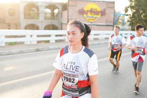 BIB: 149, 7982
                            <button type="button" onclick="openModal(6410029)" class="btn btn-primary btn-sm float-right btn-popup" data-toggle="modal" data-target=".modal-high-quality">
                        <i class="fas fa-shopping-cart"></i> Add to Cart
                    </button>
                                            <button type="button" onclick="isThisMe(6410029, true)" class="btn btn-success btn-sm float-right btn-popup btn-isme hidden" data-toggle="tooltip" data-placement="bottom" title="นี่คือรูปของคุณใช่ไหม คลิกที่นี่เพื่อเอาเข้าอัลบั้ม">
                        <i class="fas fa-plus"></i> Add to album
                    </button>
                    <button type="button" onclick="isThisMe(6410029, false)" class="btn btn-warning btn-sm float-right btn-popup btn-isnotme hidden">
                        <i class="fas fa-ban"></i> Remove from album
                    </button>