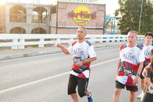 BIB: 3033, 3764
                            <button type="button" onclick="openModal(6469636)" class="btn btn-primary btn-sm float-right btn-popup" data-toggle="modal" data-target=".modal-high-quality">
                        <i class="fas fa-shopping-cart"></i> Add to Cart
                    </button>
                                            <button type="button" onclick="isThisMe(6469636, true)" class="btn btn-success btn-sm float-right btn-popup btn-isme hidden" data-toggle="tooltip" data-placement="bottom" title="นี่คือรูปของคุณใช่ไหม คลิกที่นี่เพื่อเอาเข้าอัลบั้ม">
                        <i class="fas fa-plus"></i> Add to album
                    </button>
                    <button type="button" onclick="isThisMe(6469636, false)" class="btn btn-warning btn-sm float-right btn-popup btn-isnotme hidden">
                        <i class="fas fa-ban"></i> Remove from album
                    </button>