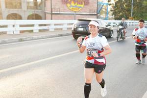 BIB: 922, 3120
                            <button type="button" onclick="openModal(6470214)" class="btn btn-primary btn-sm float-right btn-popup" data-toggle="modal" data-target=".modal-high-quality">
                        <i class="fas fa-shopping-cart"></i> Add to Cart
                    </button>
                                            <button type="button" onclick="isThisMe(6470214, true)" class="btn btn-success btn-sm float-right btn-popup btn-isme hidden" data-toggle="tooltip" data-placement="bottom" title="นี่คือรูปของคุณใช่ไหม คลิกที่นี่เพื่อเอาเข้าอัลบั้ม">
                        <i class="fas fa-plus"></i> Add to album
                    </button>
                    <button type="button" onclick="isThisMe(6470214, false)" class="btn btn-warning btn-sm float-right btn-popup btn-isnotme hidden">
                        <i class="fas fa-ban"></i> Remove from album
                    </button>