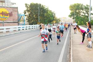 BIB: 2062
                            <button type="button" onclick="openModal(6469787)" class="btn btn-primary btn-sm float-right btn-popup" data-toggle="modal" data-target=".modal-high-quality">
                        <i class="fas fa-shopping-cart"></i> Add to Cart
                    </button>
                                            <button type="button" onclick="isThisMe(6469787, true)" class="btn btn-success btn-sm float-right btn-popup btn-isme hidden" data-toggle="tooltip" data-placement="bottom" title="นี่คือรูปของคุณใช่ไหม คลิกที่นี่เพื่อเอาเข้าอัลบั้ม">
                        <i class="fas fa-plus"></i> Add to album
                    </button>
                    <button type="button" onclick="isThisMe(6469787, false)" class="btn btn-warning btn-sm float-right btn-popup btn-isnotme hidden">
                        <i class="fas fa-ban"></i> Remove from album
                    </button>