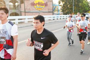 BIB: 7618, 6292
                            <button type="button" onclick="openModal(6469930)" class="btn btn-primary btn-sm float-right btn-popup" data-toggle="modal" data-target=".modal-high-quality">
                        <i class="fas fa-shopping-cart"></i> Add to Cart
                    </button>
                                            <button type="button" onclick="isThisMe(6469930, true)" class="btn btn-success btn-sm float-right btn-popup btn-isme hidden" data-toggle="tooltip" data-placement="bottom" title="นี่คือรูปของคุณใช่ไหม คลิกที่นี่เพื่อเอาเข้าอัลบั้ม">
                        <i class="fas fa-plus"></i> Add to album
                    </button>
                    <button type="button" onclick="isThisMe(6469930, false)" class="btn btn-warning btn-sm float-right btn-popup btn-isnotme hidden">
                        <i class="fas fa-ban"></i> Remove from album
                    </button>