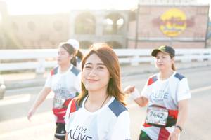 BIB: 7442
                            <button type="button" onclick="openModal(6436891)" class="btn btn-primary btn-sm float-right btn-popup" data-toggle="modal" data-target=".modal-high-quality">
                        <i class="fas fa-shopping-cart"></i> Add to Cart
                    </button>
                                            <button type="button" onclick="isThisMe(6436891, true)" class="btn btn-success btn-sm float-right btn-popup btn-isme hidden" data-toggle="tooltip" data-placement="bottom" title="นี่คือรูปของคุณใช่ไหม คลิกที่นี่เพื่อเอาเข้าอัลบั้ม">
                        <i class="fas fa-plus"></i> Add to album
                    </button>
                    <button type="button" onclick="isThisMe(6436891, false)" class="btn btn-warning btn-sm float-right btn-popup btn-isnotme hidden">
                        <i class="fas fa-ban"></i> Remove from album
                    </button>