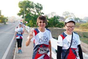 BIB: 7474
                            <button type="button" onclick="openModal(6437420)" class="btn btn-primary btn-sm float-right btn-popup" data-toggle="modal" data-target=".modal-high-quality">
                        <i class="fas fa-shopping-cart"></i> Add to Cart
                    </button>
                                            <button type="button" onclick="isThisMe(6437420, true)" class="btn btn-success btn-sm float-right btn-popup btn-isme hidden" data-toggle="tooltip" data-placement="bottom" title="นี่คือรูปของคุณใช่ไหม คลิกที่นี่เพื่อเอาเข้าอัลบั้ม">
                        <i class="fas fa-plus"></i> Add to album
                    </button>
                    <button type="button" onclick="isThisMe(6437420, false)" class="btn btn-warning btn-sm float-right btn-popup btn-isnotme hidden">
                        <i class="fas fa-ban"></i> Remove from album
                    </button>