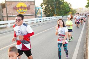 BIB: 51001, 6688
                            <button type="button" onclick="openModal(6469548)" class="btn btn-primary btn-sm float-right btn-popup" data-toggle="modal" data-target=".modal-high-quality">
                        <i class="fas fa-shopping-cart"></i> Add to Cart
                    </button>
                                            <button type="button" onclick="isThisMe(6469548, true)" class="btn btn-success btn-sm float-right btn-popup btn-isme hidden" data-toggle="tooltip" data-placement="bottom" title="นี่คือรูปของคุณใช่ไหม คลิกที่นี่เพื่อเอาเข้าอัลบั้ม">
                        <i class="fas fa-plus"></i> Add to album
                    </button>
                    <button type="button" onclick="isThisMe(6469548, false)" class="btn btn-warning btn-sm float-right btn-popup btn-isnotme hidden">
                        <i class="fas fa-ban"></i> Remove from album
                    </button>