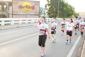 BIB: 6709, 7284
                            <button type="button" onclick="openModal(6470287)" class="btn btn-primary btn-sm float-right btn-popup" data-toggle="modal" data-target=".modal-high-quality">
                        <i class="fas fa-shopping-cart"></i> Add to Cart
                    </button>
                                            <button type="button" onclick="isThisMe(6470287, true)" class="btn btn-success btn-sm float-right btn-popup btn-isme hidden" data-toggle="tooltip" data-placement="bottom" title="นี่คือรูปของคุณใช่ไหม คลิกที่นี่เพื่อเอาเข้าอัลบั้ม">
                        <i class="fas fa-plus"></i> Add to album
                    </button>
                    <button type="button" onclick="isThisMe(6470287, false)" class="btn btn-warning btn-sm float-right btn-popup btn-isnotme hidden">
                        <i class="fas fa-ban"></i> Remove from album
                    </button>