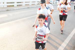 BIB: 6554
                            <button type="button" onclick="openModal(6436162)" class="btn btn-primary btn-sm float-right btn-popup" data-toggle="modal" data-target=".modal-high-quality">
                        <i class="fas fa-shopping-cart"></i> Add to Cart
                    </button>
                                            <button type="button" onclick="isThisMe(6436162, true)" class="btn btn-success btn-sm float-right btn-popup btn-isme hidden" data-toggle="tooltip" data-placement="bottom" title="นี่คือรูปของคุณใช่ไหม คลิกที่นี่เพื่อเอาเข้าอัลบั้ม">
                        <i class="fas fa-plus"></i> Add to album
                    </button>
                    <button type="button" onclick="isThisMe(6436162, false)" class="btn btn-warning btn-sm float-right btn-popup btn-isnotme hidden">
                        <i class="fas fa-ban"></i> Remove from album
                    </button>