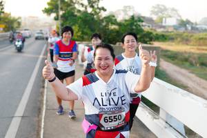 BIB: 6550
                            <button type="button" onclick="openModal(6437385)" class="btn btn-primary btn-sm float-right btn-popup" data-toggle="modal" data-target=".modal-high-quality">
                        <i class="fas fa-shopping-cart"></i> Add to Cart
                    </button>
                                            <button type="button" onclick="isThisMe(6437385, true)" class="btn btn-success btn-sm float-right btn-popup btn-isme hidden" data-toggle="tooltip" data-placement="bottom" title="นี่คือรูปของคุณใช่ไหม คลิกที่นี่เพื่อเอาเข้าอัลบั้ม">
                        <i class="fas fa-plus"></i> Add to album
                    </button>
                    <button type="button" onclick="isThisMe(6437385, false)" class="btn btn-warning btn-sm float-right btn-popup btn-isnotme hidden">
                        <i class="fas fa-ban"></i> Remove from album
                    </button>