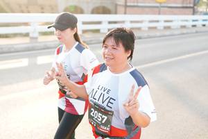 BIB: 2057, 128
                            <button type="button" onclick="openModal(6436700)" class="btn btn-primary btn-sm float-right btn-popup" data-toggle="modal" data-target=".modal-high-quality">
                        <i class="fas fa-shopping-cart"></i> Add to Cart
                    </button>
                                            <button type="button" onclick="isThisMe(6436700, true)" class="btn btn-success btn-sm float-right btn-popup btn-isme hidden" data-toggle="tooltip" data-placement="bottom" title="นี่คือรูปของคุณใช่ไหม คลิกที่นี่เพื่อเอาเข้าอัลบั้ม">
                        <i class="fas fa-plus"></i> Add to album
                    </button>
                    <button type="button" onclick="isThisMe(6436700, false)" class="btn btn-warning btn-sm float-right btn-popup btn-isnotme hidden">
                        <i class="fas fa-ban"></i> Remove from album
                    </button>