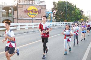 BIB: 3129
                            <button type="button" onclick="openModal(6469456)" class="btn btn-primary btn-sm float-right btn-popup" data-toggle="modal" data-target=".modal-high-quality">
                        <i class="fas fa-shopping-cart"></i> Add to Cart
                    </button>
                                            <button type="button" onclick="isThisMe(6469456, true)" class="btn btn-success btn-sm float-right btn-popup btn-isme hidden" data-toggle="tooltip" data-placement="bottom" title="นี่คือรูปของคุณใช่ไหม คลิกที่นี่เพื่อเอาเข้าอัลบั้ม">
                        <i class="fas fa-plus"></i> Add to album
                    </button>
                    <button type="button" onclick="isThisMe(6469456, false)" class="btn btn-warning btn-sm float-right btn-popup btn-isnotme hidden">
                        <i class="fas fa-ban"></i> Remove from album
                    </button>