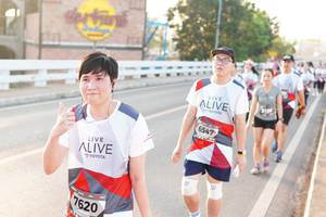 BIB: 6547, 7620
                            <button type="button" onclick="openModal(6436496)" class="btn btn-primary btn-sm float-right btn-popup" data-toggle="modal" data-target=".modal-high-quality">
                        <i class="fas fa-shopping-cart"></i> Add to Cart
                    </button>
                                            <button type="button" onclick="isThisMe(6436496, true)" class="btn btn-success btn-sm float-right btn-popup btn-isme hidden" data-toggle="tooltip" data-placement="bottom" title="นี่คือรูปของคุณใช่ไหม คลิกที่นี่เพื่อเอาเข้าอัลบั้ม">
                        <i class="fas fa-plus"></i> Add to album
                    </button>
                    <button type="button" onclick="isThisMe(6436496, false)" class="btn btn-warning btn-sm float-right btn-popup btn-isnotme hidden">
                        <i class="fas fa-ban"></i> Remove from album
                    </button>