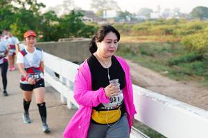 BIB: 911
                            <button type="button" onclick="openModal(6437265)" class="btn btn-primary btn-sm float-right btn-popup" data-toggle="modal" data-target=".modal-high-quality">
                        <i class="fas fa-shopping-cart"></i> Add to Cart
                    </button>
                                            <button type="button" onclick="isThisMe(6437265, true)" class="btn btn-success btn-sm float-right btn-popup btn-isme hidden" data-toggle="tooltip" data-placement="bottom" title="นี่คือรูปของคุณใช่ไหม คลิกที่นี่เพื่อเอาเข้าอัลบั้ม">
                        <i class="fas fa-plus"></i> Add to album
                    </button>
                    <button type="button" onclick="isThisMe(6437265, false)" class="btn btn-warning btn-sm float-right btn-popup btn-isnotme hidden">
                        <i class="fas fa-ban"></i> Remove from album
                    </button>