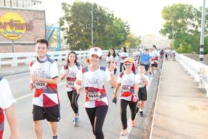 BIB: 7561, 6939, 7269, 7351, 6436
                            <button type="button" onclick="openModal(6436358)" class="btn btn-primary btn-sm float-right btn-popup" data-toggle="modal" data-target=".modal-high-quality">
                        <i class="fas fa-shopping-cart"></i> Add to Cart
                    </button>
                                            <button type="button" onclick="isThisMe(6436358, true)" class="btn btn-success btn-sm float-right btn-popup btn-isme hidden" data-toggle="tooltip" data-placement="bottom" title="นี่คือรูปของคุณใช่ไหม คลิกที่นี่เพื่อเอาเข้าอัลบั้ม">
                        <i class="fas fa-plus"></i> Add to album
                    </button>
                    <button type="button" onclick="isThisMe(6436358, false)" class="btn btn-warning btn-sm float-right btn-popup btn-isnotme hidden">
                        <i class="fas fa-ban"></i> Remove from album
                    </button>