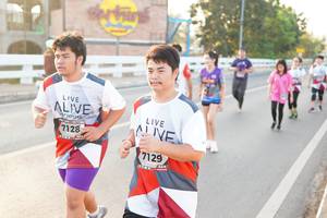 BIB: 7128, 7129
                            <button type="button" onclick="openModal(6436015)" class="btn btn-primary btn-sm float-right btn-popup" data-toggle="modal" data-target=".modal-high-quality">
                        <i class="fas fa-shopping-cart"></i> Add to Cart
                    </button>
                                            <button type="button" onclick="isThisMe(6436015, true)" class="btn btn-success btn-sm float-right btn-popup btn-isme hidden" data-toggle="tooltip" data-placement="bottom" title="นี่คือรูปของคุณใช่ไหม คลิกที่นี่เพื่อเอาเข้าอัลบั้ม">
                        <i class="fas fa-plus"></i> Add to album
                    </button>
                    <button type="button" onclick="isThisMe(6436015, false)" class="btn btn-warning btn-sm float-right btn-popup btn-isnotme hidden">
                        <i class="fas fa-ban"></i> Remove from album
                    </button>