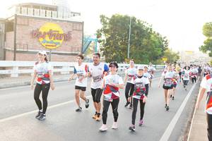 BIB: 460, 3810
                            <button type="button" onclick="openModal(6435990)" class="btn btn-primary btn-sm float-right btn-popup" data-toggle="modal" data-target=".modal-high-quality">
                        <i class="fas fa-shopping-cart"></i> Add to Cart
                    </button>
                                            <button type="button" onclick="isThisMe(6435990, true)" class="btn btn-success btn-sm float-right btn-popup btn-isme hidden" data-toggle="tooltip" data-placement="bottom" title="นี่คือรูปของคุณใช่ไหม คลิกที่นี่เพื่อเอาเข้าอัลบั้ม">
                        <i class="fas fa-plus"></i> Add to album
                    </button>
                    <button type="button" onclick="isThisMe(6435990, false)" class="btn btn-warning btn-sm float-right btn-popup btn-isnotme hidden">
                        <i class="fas fa-ban"></i> Remove from album
                    </button>