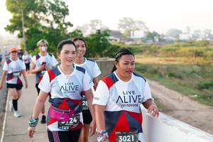 BIB: 3021
                            <button type="button" onclick="openModal(6437285)" class="btn btn-primary btn-sm float-right btn-popup" data-toggle="modal" data-target=".modal-high-quality">
                        <i class="fas fa-shopping-cart"></i> Add to Cart
                    </button>
                                            <button type="button" onclick="isThisMe(6437285, true)" class="btn btn-success btn-sm float-right btn-popup btn-isme hidden" data-toggle="tooltip" data-placement="bottom" title="นี่คือรูปของคุณใช่ไหม คลิกที่นี่เพื่อเอาเข้าอัลบั้ม">
                        <i class="fas fa-plus"></i> Add to album
                    </button>
                    <button type="button" onclick="isThisMe(6437285, false)" class="btn btn-warning btn-sm float-right btn-popup btn-isnotme hidden">
                        <i class="fas fa-ban"></i> Remove from album
                    </button>