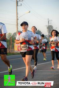 BIB: 7280, 6323, 2019
                            <button type="button" onclick="openModal(6572739)" class="btn btn-primary btn-sm float-right btn-popup" data-toggle="modal" data-target=".modal-high-quality">
                        <i class="fas fa-shopping-cart"></i> Add to Cart
                    </button>
                                            <button type="button" onclick="isThisMe(6572739, true)" class="btn btn-success btn-sm float-right btn-popup btn-isme hidden" data-toggle="tooltip" data-placement="bottom" title="นี่คือรูปของคุณใช่ไหม คลิกที่นี่เพื่อเอาเข้าอัลบั้ม">
                        <i class="fas fa-plus"></i> Add to album
                    </button>
                    <button type="button" onclick="isThisMe(6572739, false)" class="btn btn-warning btn-sm float-right btn-popup btn-isnotme hidden">
                        <i class="fas fa-ban"></i> Remove from album
                    </button>