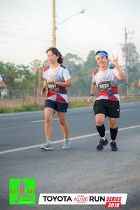 BIB: 3091, 3835, 2019
                            <button type="button" onclick="openModal(6571533)" class="btn btn-primary btn-sm float-right btn-popup" data-toggle="modal" data-target=".modal-high-quality">
                        <i class="fas fa-shopping-cart"></i> Add to Cart
                    </button>
                                            <button type="button" onclick="isThisMe(6571533, true)" class="btn btn-success btn-sm float-right btn-popup btn-isme hidden" data-toggle="tooltip" data-placement="bottom" title="นี่คือรูปของคุณใช่ไหม คลิกที่นี่เพื่อเอาเข้าอัลบั้ม">
                        <i class="fas fa-plus"></i> Add to album
                    </button>
                    <button type="button" onclick="isThisMe(6571533, false)" class="btn btn-warning btn-sm float-right btn-popup btn-isnotme hidden">
                        <i class="fas fa-ban"></i> Remove from album
                    </button>