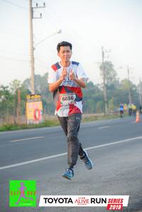 BIB: 6836, 2019
                            <button type="button" onclick="openModal(6540799)" class="btn btn-primary btn-sm float-right btn-popup" data-toggle="modal" data-target=".modal-high-quality">
                        <i class="fas fa-shopping-cart"></i> Add to Cart
                    </button>
                                            <button type="button" onclick="isThisMe(6540799, true)" class="btn btn-success btn-sm float-right btn-popup btn-isme hidden" data-toggle="tooltip" data-placement="bottom" title="นี่คือรูปของคุณใช่ไหม คลิกที่นี่เพื่อเอาเข้าอัลบั้ม">
                        <i class="fas fa-plus"></i> Add to album
                    </button>
                    <button type="button" onclick="isThisMe(6540799, false)" class="btn btn-warning btn-sm float-right btn-popup btn-isnotme hidden">
                        <i class="fas fa-ban"></i> Remove from album
                    </button>