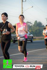 BIB: 3898, 2019
                            <button type="button" onclick="openModal(6567771)" class="btn btn-primary btn-sm float-right btn-popup" data-toggle="modal" data-target=".modal-high-quality">
                        <i class="fas fa-shopping-cart"></i> Add to Cart
                    </button>
                                            <button type="button" onclick="isThisMe(6567771, true)" class="btn btn-success btn-sm float-right btn-popup btn-isme hidden" data-toggle="tooltip" data-placement="bottom" title="นี่คือรูปของคุณใช่ไหม คลิกที่นี่เพื่อเอาเข้าอัลบั้ม">
                        <i class="fas fa-plus"></i> Add to album
                    </button>
                    <button type="button" onclick="isThisMe(6567771, false)" class="btn btn-warning btn-sm float-right btn-popup btn-isnotme hidden">
                        <i class="fas fa-ban"></i> Remove from album
                    </button>