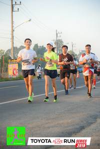 BIB: 6660, 630, 7739, 2019
                            <button type="button" onclick="openModal(6571837)" class="btn btn-primary btn-sm float-right btn-popup" data-toggle="modal" data-target=".modal-high-quality">
                        <i class="fas fa-shopping-cart"></i> Add to Cart
                    </button>
                                            <button type="button" onclick="isThisMe(6571837, true)" class="btn btn-success btn-sm float-right btn-popup btn-isme hidden" data-toggle="tooltip" data-placement="bottom" title="นี่คือรูปของคุณใช่ไหม คลิกที่นี่เพื่อเอาเข้าอัลบั้ม">
                        <i class="fas fa-plus"></i> Add to album
                    </button>
                    <button type="button" onclick="isThisMe(6571837, false)" class="btn btn-warning btn-sm float-right btn-popup btn-isnotme hidden">
                        <i class="fas fa-ban"></i> Remove from album
                    </button>