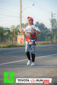 BIB: 3772, 2019
                            <button type="button" onclick="openModal(6568549)" class="btn btn-primary btn-sm float-right btn-popup" data-toggle="modal" data-target=".modal-high-quality">
                        <i class="fas fa-shopping-cart"></i> Add to Cart
                    </button>
                                            <button type="button" onclick="isThisMe(6568549, true)" class="btn btn-success btn-sm float-right btn-popup btn-isme hidden" data-toggle="tooltip" data-placement="bottom" title="นี่คือรูปของคุณใช่ไหม คลิกที่นี่เพื่อเอาเข้าอัลบั้ม">
                        <i class="fas fa-plus"></i> Add to album
                    </button>
                    <button type="button" onclick="isThisMe(6568549, false)" class="btn btn-warning btn-sm float-right btn-popup btn-isnotme hidden">
                        <i class="fas fa-ban"></i> Remove from album
                    </button>