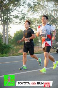 BIB: 6852, 2019
                            <button type="button" onclick="openModal(6571735)" class="btn btn-primary btn-sm float-right btn-popup" data-toggle="modal" data-target=".modal-high-quality">
                        <i class="fas fa-shopping-cart"></i> Add to Cart
                    </button>
                                            <button type="button" onclick="isThisMe(6571735, true)" class="btn btn-success btn-sm float-right btn-popup btn-isme hidden" data-toggle="tooltip" data-placement="bottom" title="นี่คือรูปของคุณใช่ไหม คลิกที่นี่เพื่อเอาเข้าอัลบั้ม">
                        <i class="fas fa-plus"></i> Add to album
                    </button>
                    <button type="button" onclick="isThisMe(6571735, false)" class="btn btn-warning btn-sm float-right btn-popup btn-isnotme hidden">
                        <i class="fas fa-ban"></i> Remove from album
                    </button>