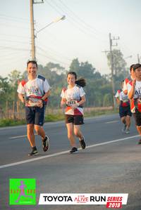 BIB: 7690, 7823, 2019
                            <button type="button" onclick="openModal(6572944)" class="btn btn-primary btn-sm float-right btn-popup" data-toggle="modal" data-target=".modal-high-quality">
                        <i class="fas fa-shopping-cart"></i> Add to Cart
                    </button>
                                            <button type="button" onclick="isThisMe(6572944, true)" class="btn btn-success btn-sm float-right btn-popup btn-isme hidden" data-toggle="tooltip" data-placement="bottom" title="นี่คือรูปของคุณใช่ไหม คลิกที่นี่เพื่อเอาเข้าอัลบั้ม">
                        <i class="fas fa-plus"></i> Add to album
                    </button>
                    <button type="button" onclick="isThisMe(6572944, false)" class="btn btn-warning btn-sm float-right btn-popup btn-isnotme hidden">
                        <i class="fas fa-ban"></i> Remove from album
                    </button>