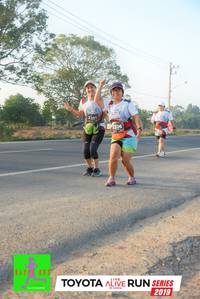 BIB: 2191, 206, 2019
                            <button type="button" onclick="openModal(6567190)" class="btn btn-primary btn-sm float-right btn-popup" data-toggle="modal" data-target=".modal-high-quality">
                        <i class="fas fa-shopping-cart"></i> Add to Cart
                    </button>
                                            <button type="button" onclick="isThisMe(6567190, true)" class="btn btn-success btn-sm float-right btn-popup btn-isme hidden" data-toggle="tooltip" data-placement="bottom" title="นี่คือรูปของคุณใช่ไหม คลิกที่นี่เพื่อเอาเข้าอัลบั้ม">
                        <i class="fas fa-plus"></i> Add to album
                    </button>
                    <button type="button" onclick="isThisMe(6567190, false)" class="btn btn-warning btn-sm float-right btn-popup btn-isnotme hidden">
                        <i class="fas fa-ban"></i> Remove from album
                    </button>