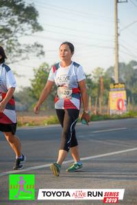 BIB: 6420, 2019
                            <button type="button" onclick="openModal(6567163)" class="btn btn-primary btn-sm float-right btn-popup" data-toggle="modal" data-target=".modal-high-quality">
                        <i class="fas fa-shopping-cart"></i> Add to Cart
                    </button>
                                            <button type="button" onclick="isThisMe(6567163, true)" class="btn btn-success btn-sm float-right btn-popup btn-isme hidden" data-toggle="tooltip" data-placement="bottom" title="นี่คือรูปของคุณใช่ไหม คลิกที่นี่เพื่อเอาเข้าอัลบั้ม">
                        <i class="fas fa-plus"></i> Add to album
                    </button>
                    <button type="button" onclick="isThisMe(6567163, false)" class="btn btn-warning btn-sm float-right btn-popup btn-isnotme hidden">
                        <i class="fas fa-ban"></i> Remove from album
                    </button>