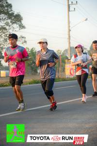 BIB: 640, 7747, 2019
                            <button type="button" onclick="openModal(6566054)" class="btn btn-primary btn-sm float-right btn-popup" data-toggle="modal" data-target=".modal-high-quality">
                        <i class="fas fa-shopping-cart"></i> Add to Cart
                    </button>
                                            <button type="button" onclick="isThisMe(6566054, true)" class="btn btn-success btn-sm float-right btn-popup btn-isme hidden" data-toggle="tooltip" data-placement="bottom" title="นี่คือรูปของคุณใช่ไหม คลิกที่นี่เพื่อเอาเข้าอัลบั้ม">
                        <i class="fas fa-plus"></i> Add to album
                    </button>
                    <button type="button" onclick="isThisMe(6566054, false)" class="btn btn-warning btn-sm float-right btn-popup btn-isnotme hidden">
                        <i class="fas fa-ban"></i> Remove from album
                    </button>