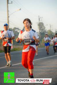 BIB: 2975, 7303, 2019
                            <button type="button" onclick="openModal(6572868)" class="btn btn-primary btn-sm float-right btn-popup" data-toggle="modal" data-target=".modal-high-quality">
                        <i class="fas fa-shopping-cart"></i> Add to Cart
                    </button>
                                            <button type="button" onclick="isThisMe(6572868, true)" class="btn btn-success btn-sm float-right btn-popup btn-isme hidden" data-toggle="tooltip" data-placement="bottom" title="นี่คือรูปของคุณใช่ไหม คลิกที่นี่เพื่อเอาเข้าอัลบั้ม">
                        <i class="fas fa-plus"></i> Add to album
                    </button>
                    <button type="button" onclick="isThisMe(6572868, false)" class="btn btn-warning btn-sm float-right btn-popup btn-isnotme hidden">
                        <i class="fas fa-ban"></i> Remove from album
                    </button>