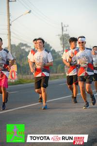 BIB: 2140, 7734, 2019
                            <button type="button" onclick="openModal(6572884)" class="btn btn-primary btn-sm float-right btn-popup" data-toggle="modal" data-target=".modal-high-quality">
                        <i class="fas fa-shopping-cart"></i> Add to Cart
                    </button>
                                            <button type="button" onclick="isThisMe(6572884, true)" class="btn btn-success btn-sm float-right btn-popup btn-isme hidden" data-toggle="tooltip" data-placement="bottom" title="นี่คือรูปของคุณใช่ไหม คลิกที่นี่เพื่อเอาเข้าอัลบั้ม">
                        <i class="fas fa-plus"></i> Add to album
                    </button>
                    <button type="button" onclick="isThisMe(6572884, false)" class="btn btn-warning btn-sm float-right btn-popup btn-isnotme hidden">
                        <i class="fas fa-ban"></i> Remove from album
                    </button>