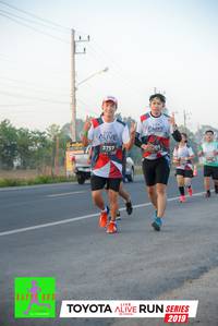 BIB: 3757, 2019
                            <button type="button" onclick="openModal(6540703)" class="btn btn-primary btn-sm float-right btn-popup" data-toggle="modal" data-target=".modal-high-quality">
                        <i class="fas fa-shopping-cart"></i> Add to Cart
                    </button>
                                            <button type="button" onclick="isThisMe(6540703, true)" class="btn btn-success btn-sm float-right btn-popup btn-isme hidden" data-toggle="tooltip" data-placement="bottom" title="นี่คือรูปของคุณใช่ไหม คลิกที่นี่เพื่อเอาเข้าอัลบั้ม">
                        <i class="fas fa-plus"></i> Add to album
                    </button>
                    <button type="button" onclick="isThisMe(6540703, false)" class="btn btn-warning btn-sm float-right btn-popup btn-isnotme hidden">
                        <i class="fas fa-ban"></i> Remove from album
                    </button>